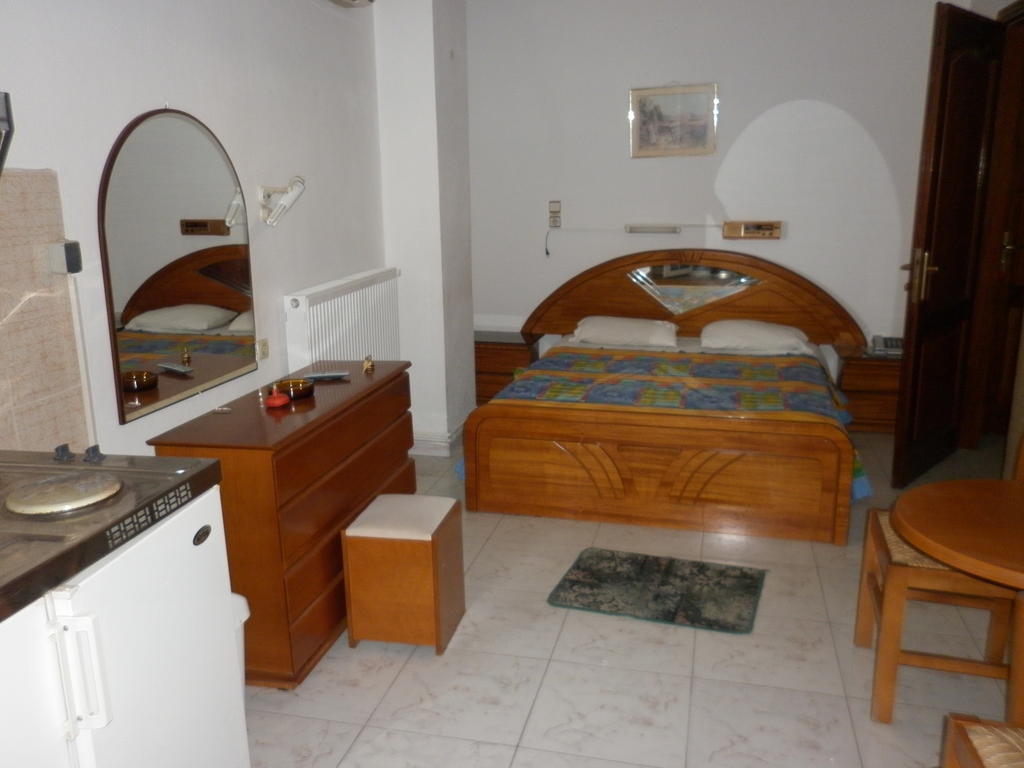 Miramare Hotel Lakkíon Room photo